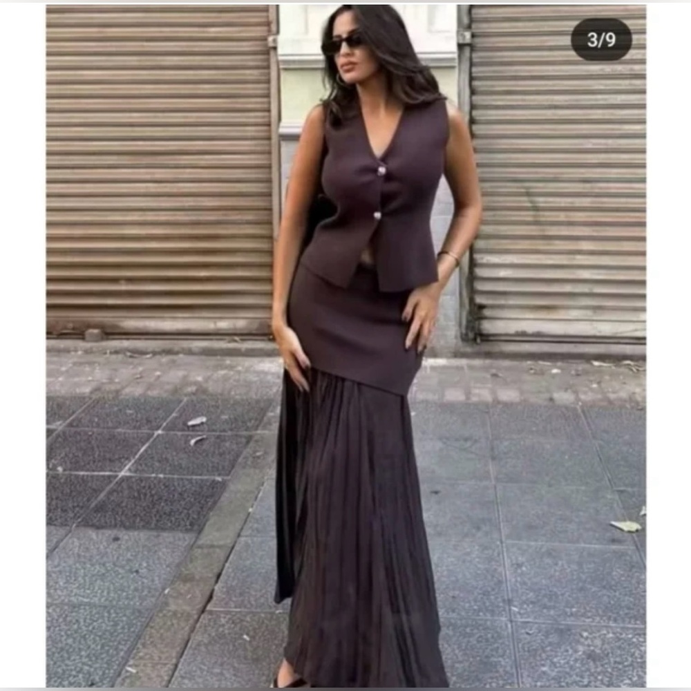 Zara Set - Picture 4 of 16